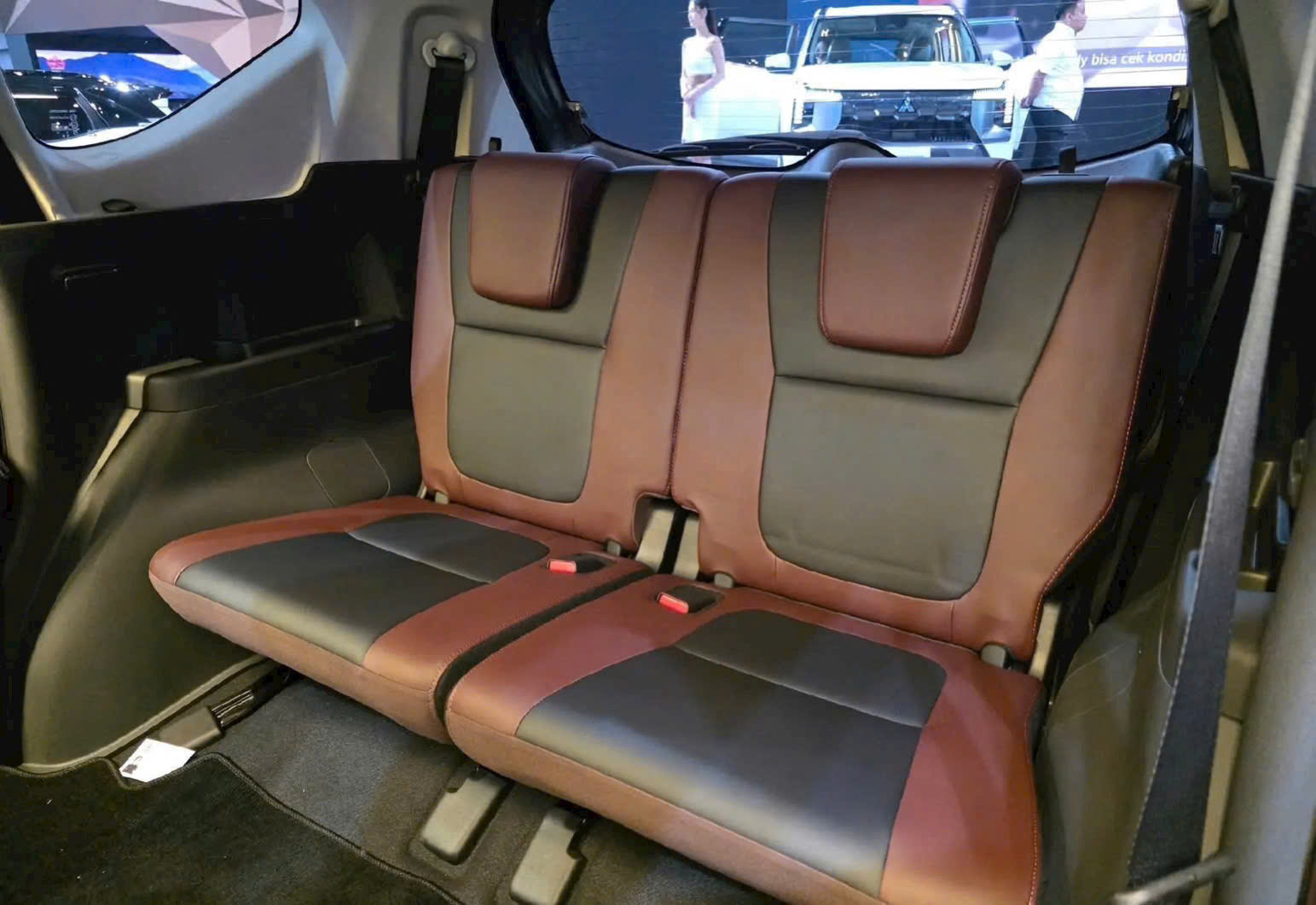 z7225100537761 54e3df4cdd7c4ba84e53f6bf6b985bb4 Mitsubishi Xpander Cross