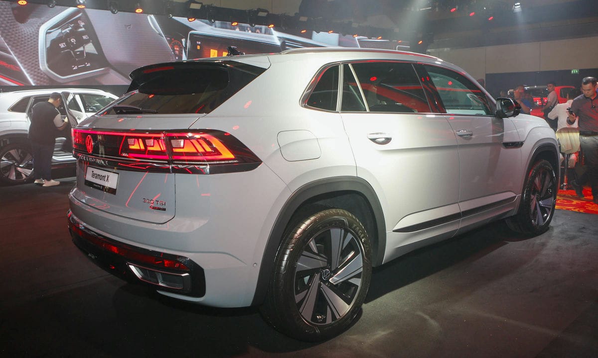 volkswagen teramont x giá lăn bánh
