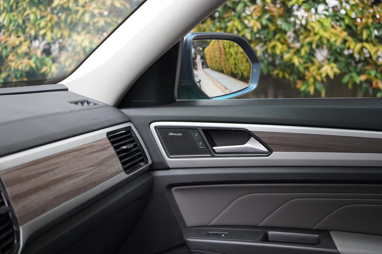 Volkswagen Teramont giá lăn bánh