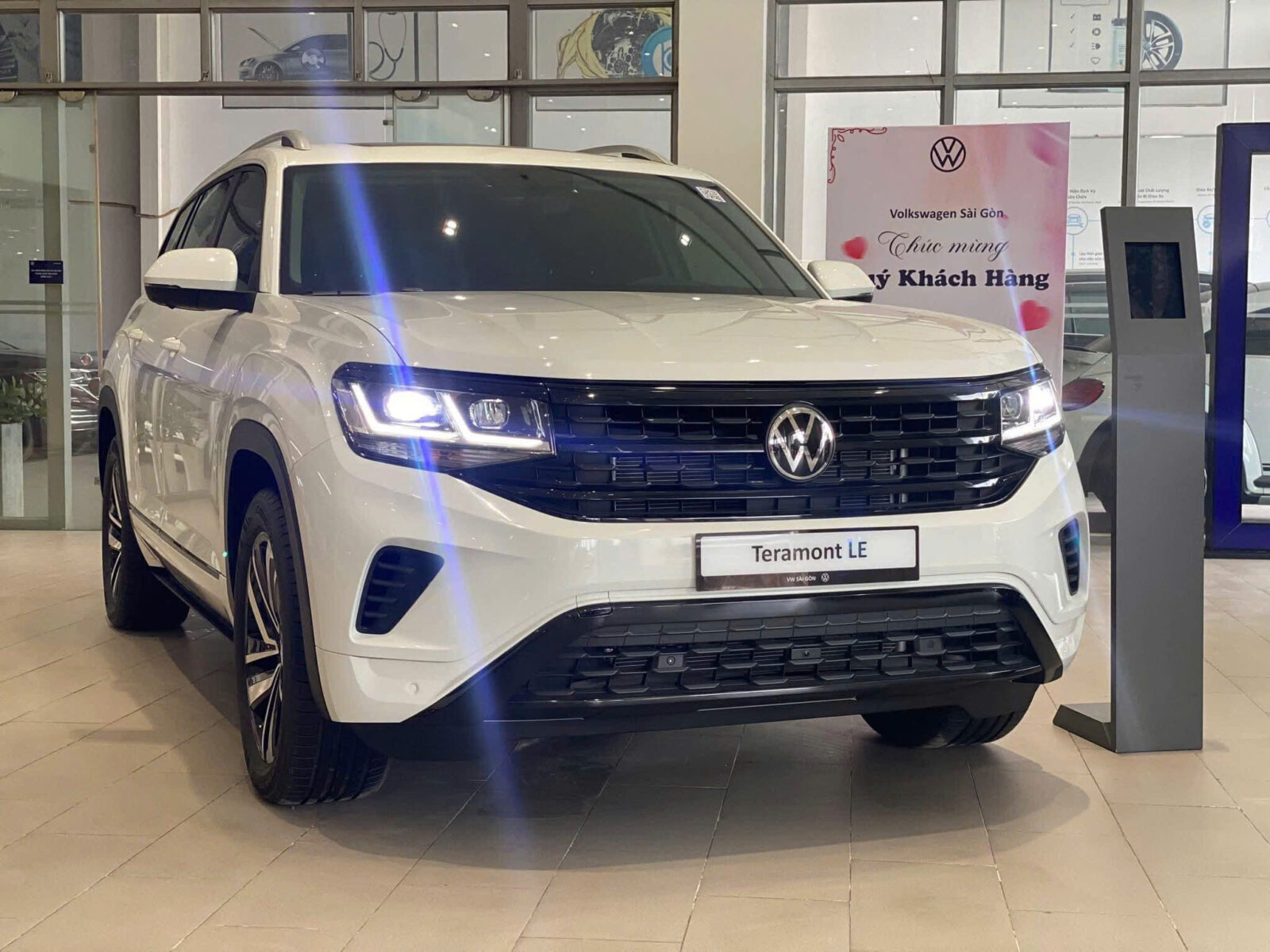 giá xe volkswagen teramont limited