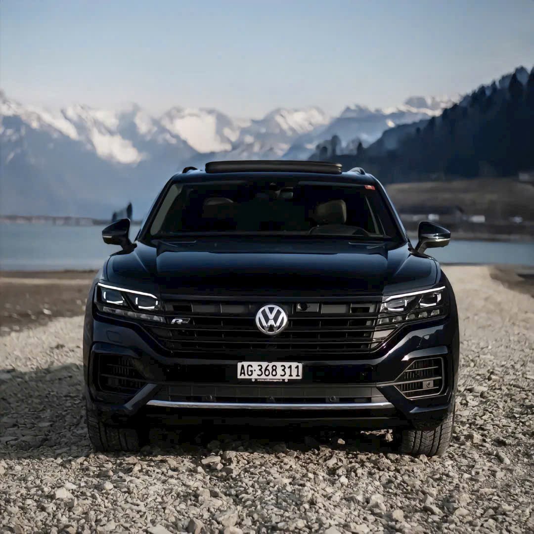 Giá xe VW Touareg – Đánh Giá, và Giá Lăn Bánh 2025 46 Giá xe VW Touareg – Đánh Giá, và Giá Lăn Bánh 2025 volkswagen touareg luxury