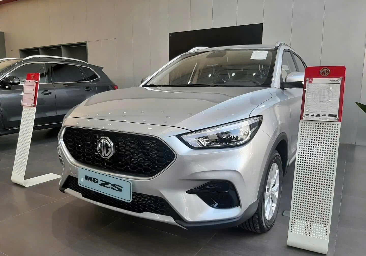 giá xe mg zs luxury