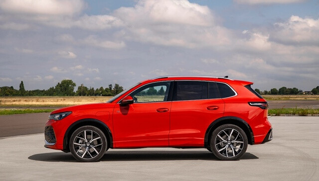 Volkswagen Tiguan 2025 - Thay đổi toàn diện: Giá xe, đánh giá, thông số kỹ thuật mới nhất 50 Volkswagen Tiguan 2025 - Thay đổi toàn diện: Giá xe, đánh giá, thông số kỹ thuật mới nhất giá xe tiguan 2025