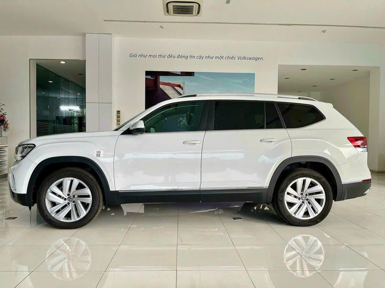 volkswagen teramont giá lăn bánh