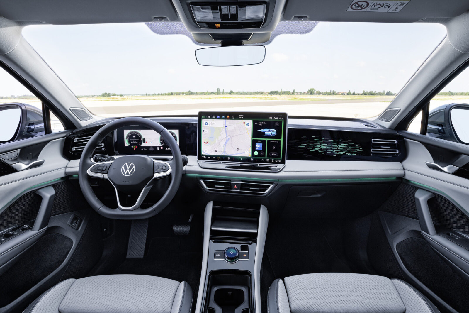 Volkswagen Tiguan 2025 - Thay đổi toàn diện: Giá xe, đánh giá, thông số kỹ thuật mới nhất 57 Volkswagen Tiguan 2025 - Thay đổi toàn diện: Giá xe, đánh giá, thông số kỹ thuật mới nhất volkswagen tiguan 19 622 Volkswagen Tiguan 2025 - Thay đổi toàn diện: Giá xe, đánh giá, thông số kỹ thuật mới nhất