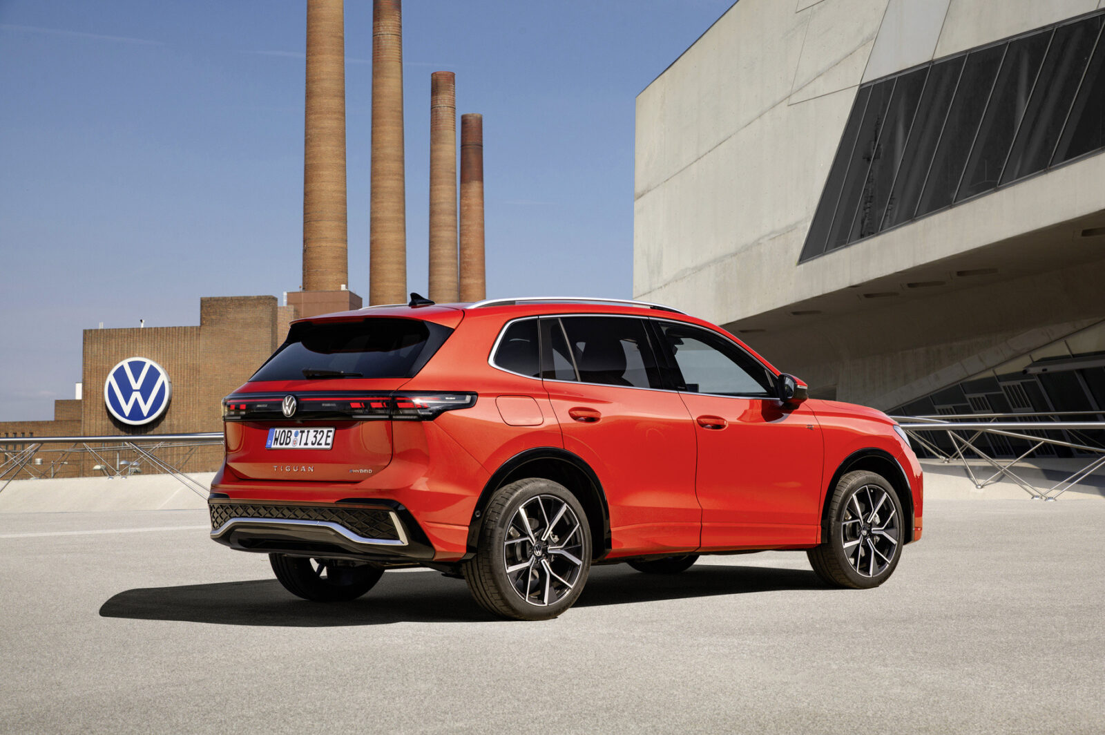 Volkswagen Tiguan 2025 - Thay đổi toàn diện: Giá xe, đánh giá, thông số kỹ thuật mới nhất 51 Volkswagen Tiguan 2025 - Thay đổi toàn diện: Giá xe, đánh giá, thông số kỹ thuật mới nhất giá xe tiguan 2025
