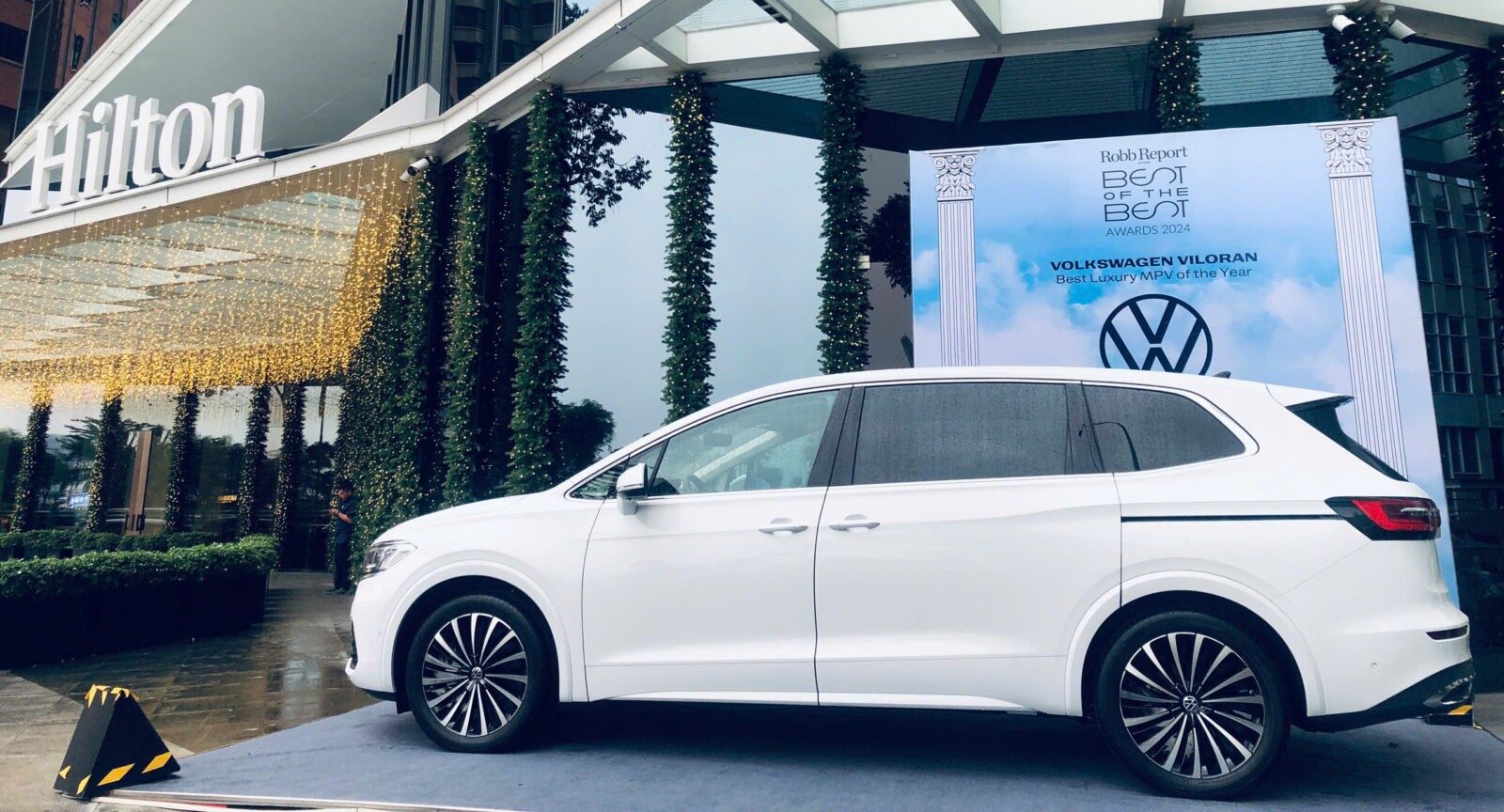 Volkswagen Viloran 7 chỗ