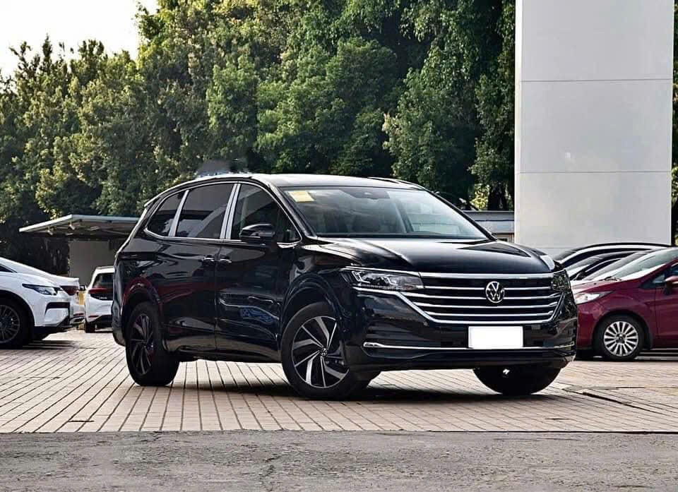 So Sánh Volkswagen Viloran Premium và Viloran Luxury 46 So Sánh Volkswagen Viloran Premium và Viloran Luxury Giá xe Viloran Premium