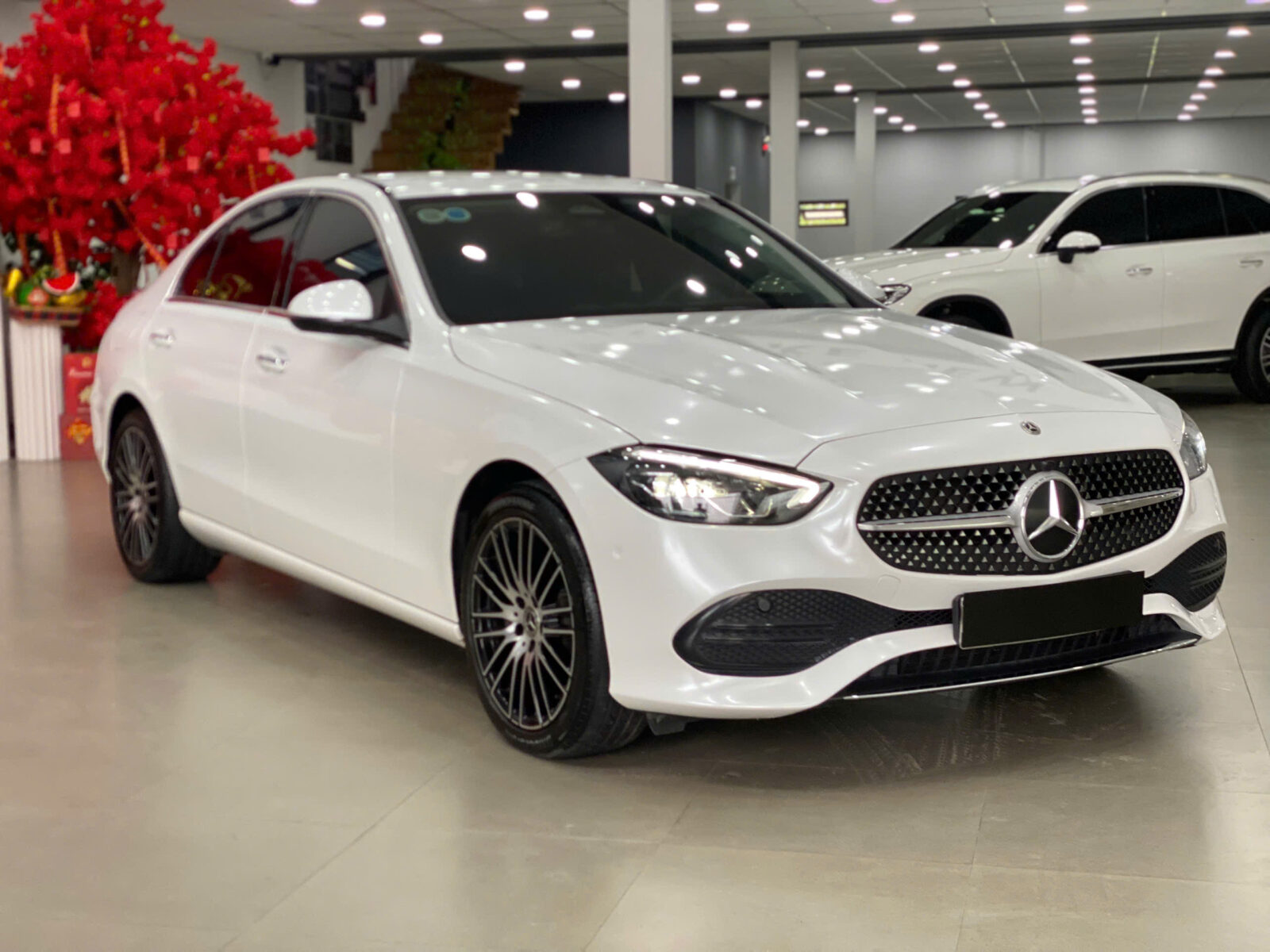 Xe Mercedes Lướt Chính Hãng – Giá xe Mercedes cũ và Ưu đãi 2025 61 Xe Mercedes Lướt Chính Hãng – Giá xe Mercedes cũ và Ưu đãi 2025 giá xe mercedes lướt chính hãng