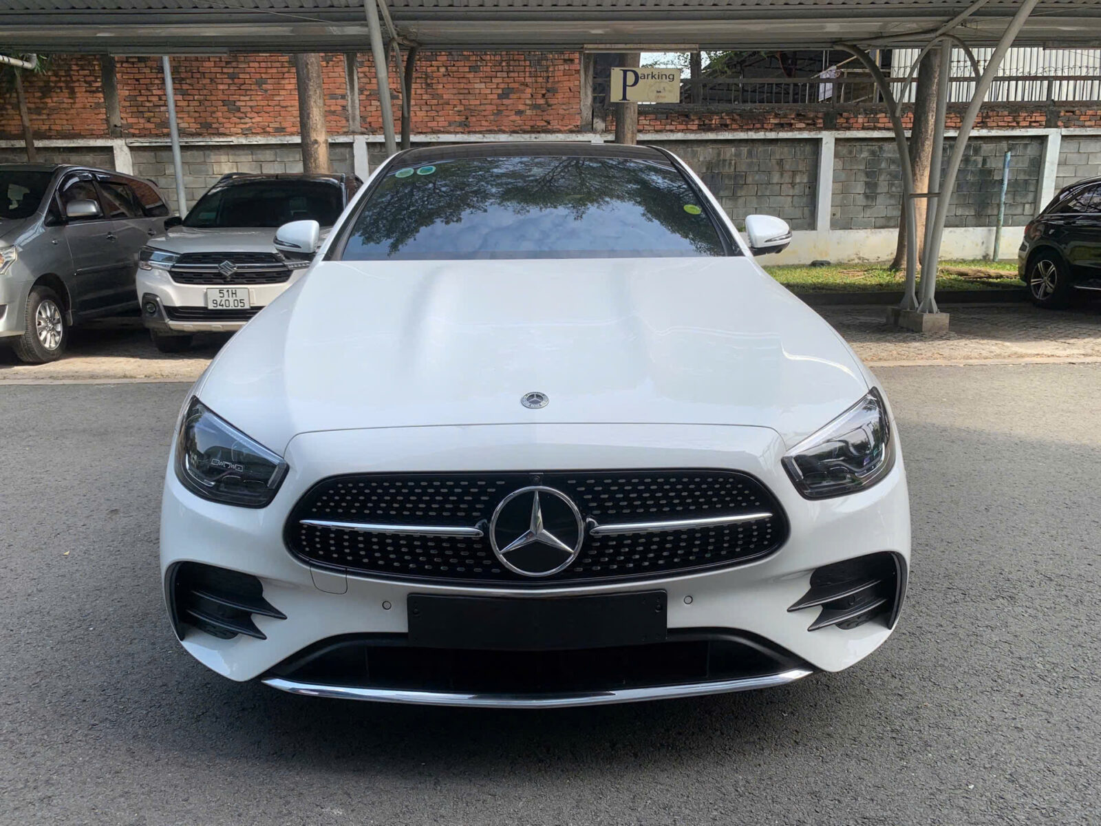 Xe Mercedes Lướt Chính Hãng – Giá xe Mercedes cũ và Ưu đãi 2025 75 Xe Mercedes Lướt Chính Hãng – Giá xe Mercedes cũ và Ưu đãi 2025 xe mercedes e300 lướt chính hãng