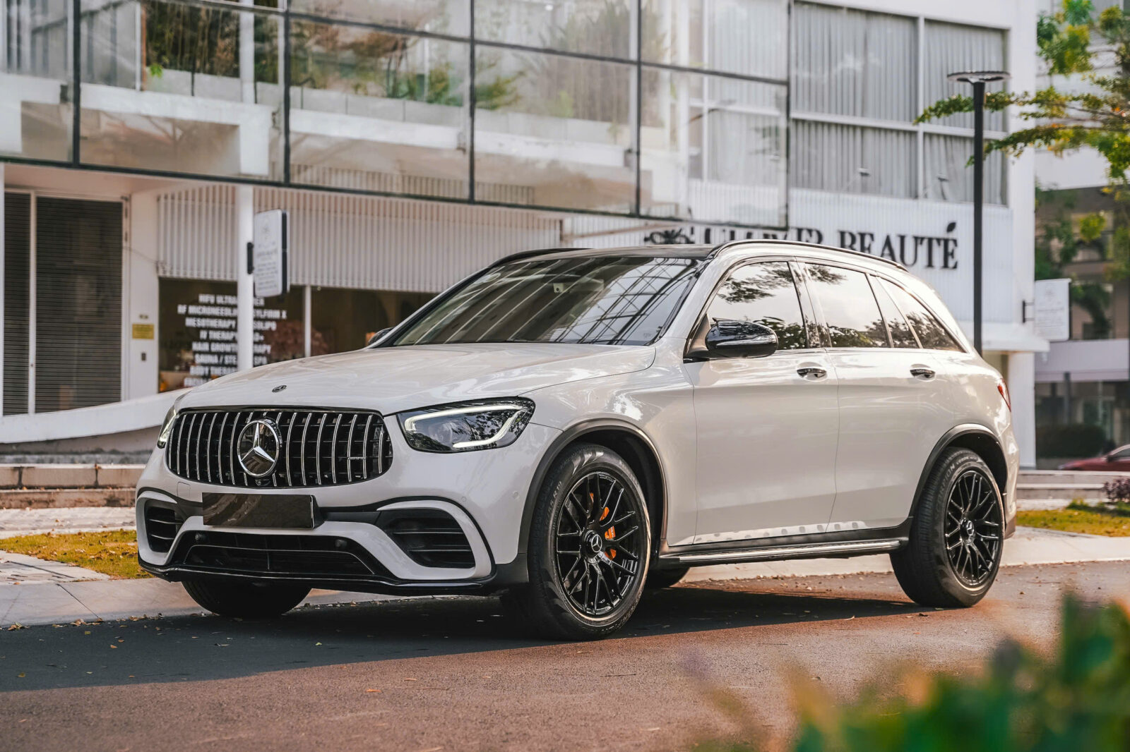 Xe Mercedes Lướt Chính Hãng – Giá xe Mercedes cũ và Ưu đãi 2025 89 Xe Mercedes Lướt Chính Hãng – Giá xe Mercedes cũ và Ưu đãi 2025 mercedes glc 300 2019 cu Xe Mercedes Lướt Chính Hãng – Giá xe Mercedes cũ và Ưu đãi 2025