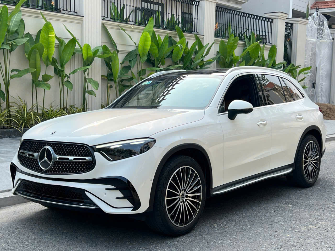 Xe Mercedes Lướt Chính Hãng – Giá xe Mercedes cũ và Ưu đãi 2025 48 Xe Mercedes Lướt Chính Hãng – Giá xe Mercedes cũ và Ưu đãi 2025 xe mercedes đã qua sử dụng