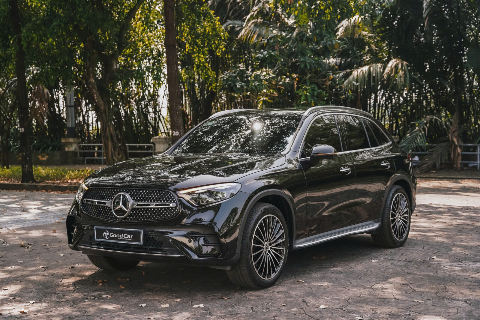 Xe Mercedes Lướt Chính Hãng – Giá xe Mercedes cũ và Ưu đãi 2025 84 Xe Mercedes Lướt Chính Hãng – Giá xe Mercedes cũ và Ưu đãi 2025 xe mercedes glc 300 lướt chính hãng