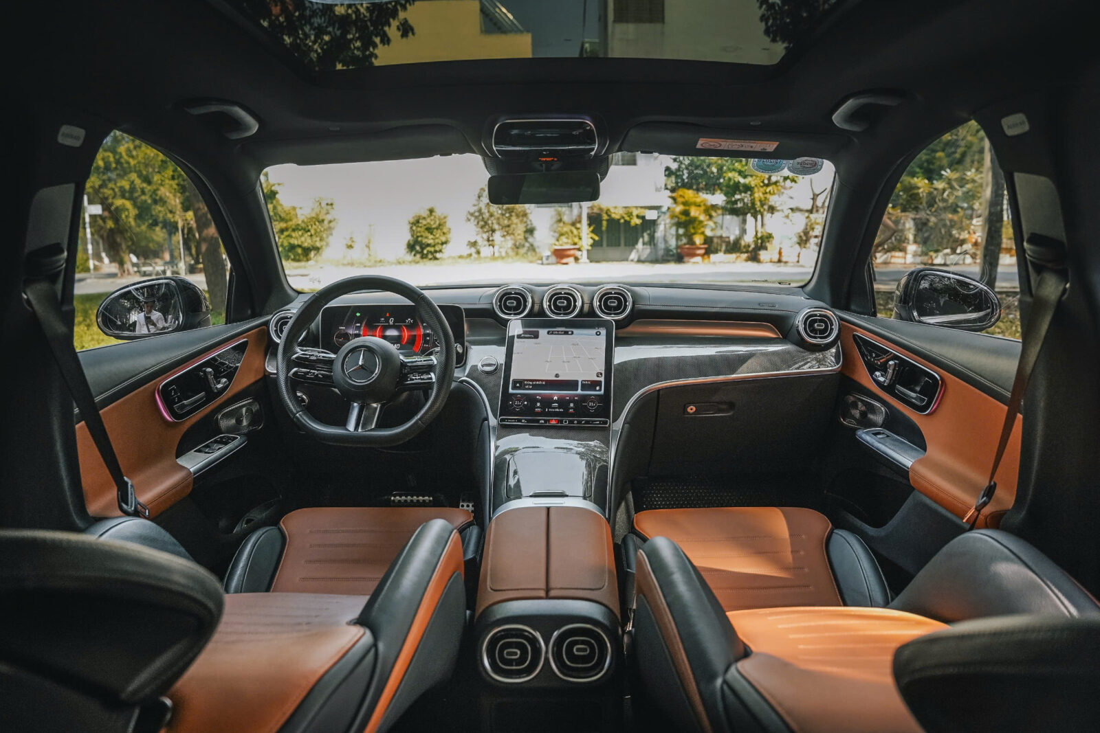 Xe Mercedes Lướt Chính Hãng – Giá xe Mercedes cũ và Ưu đãi 2025 87 Xe Mercedes Lướt Chính Hãng – Giá xe Mercedes cũ và Ưu đãi 2025 mercedes glc 300 2023 cu 9 Xe Mercedes Lướt Chính Hãng – Giá xe Mercedes cũ và Ưu đãi 2025