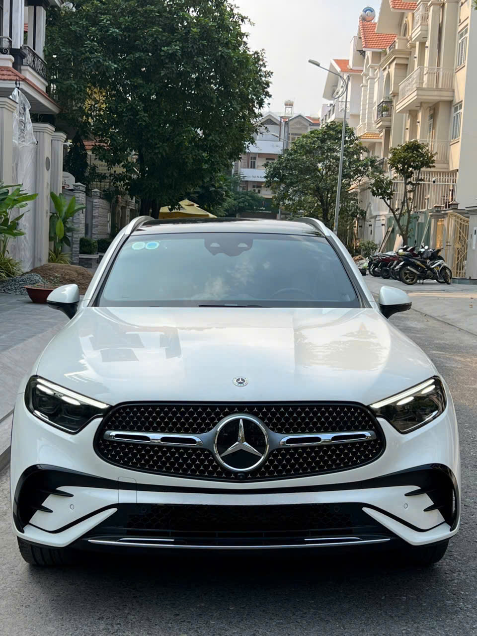 Xe Mercedes Lướt Chính Hãng – Giá xe Mercedes cũ và Ưu đãi 2025 47 Xe Mercedes Lướt Chính Hãng – Giá xe Mercedes cũ và Ưu đãi 2025 xe mercedes đã qua sử dụng chính hãng