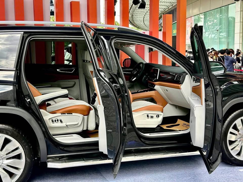 giá xe volkswagen 7 chỗ